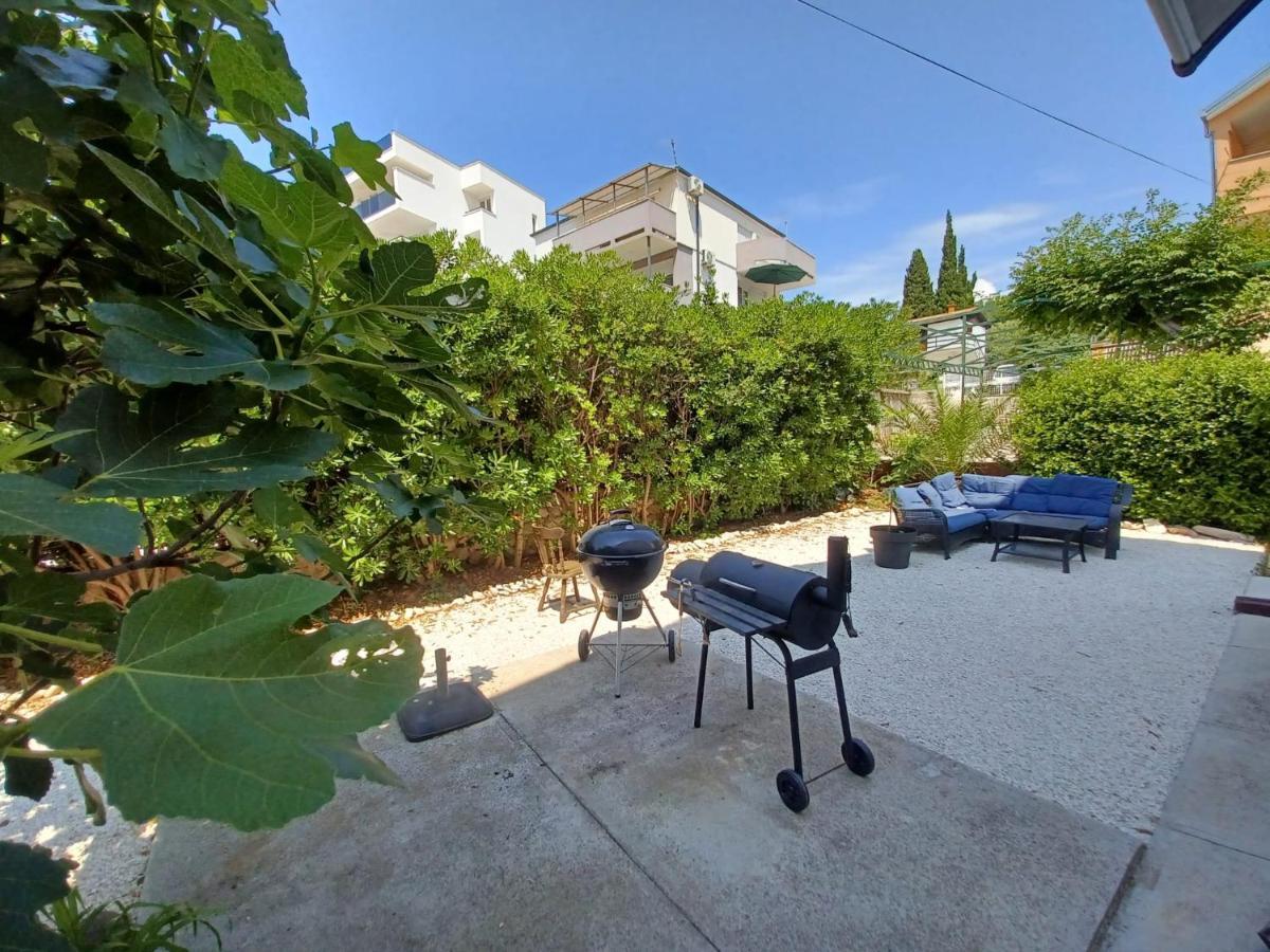 Apartment Bunjo'S Beach House Trogir Zewnętrze zdjęcie