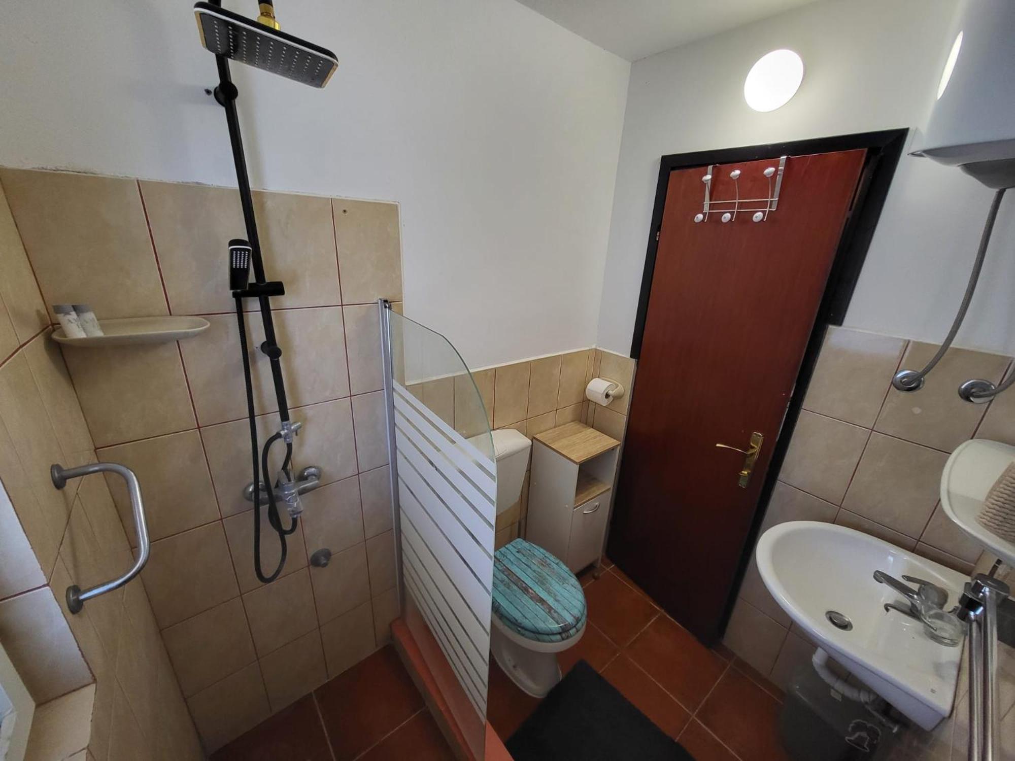 Apartment Bunjo'S Beach House Trogir Zewnętrze zdjęcie