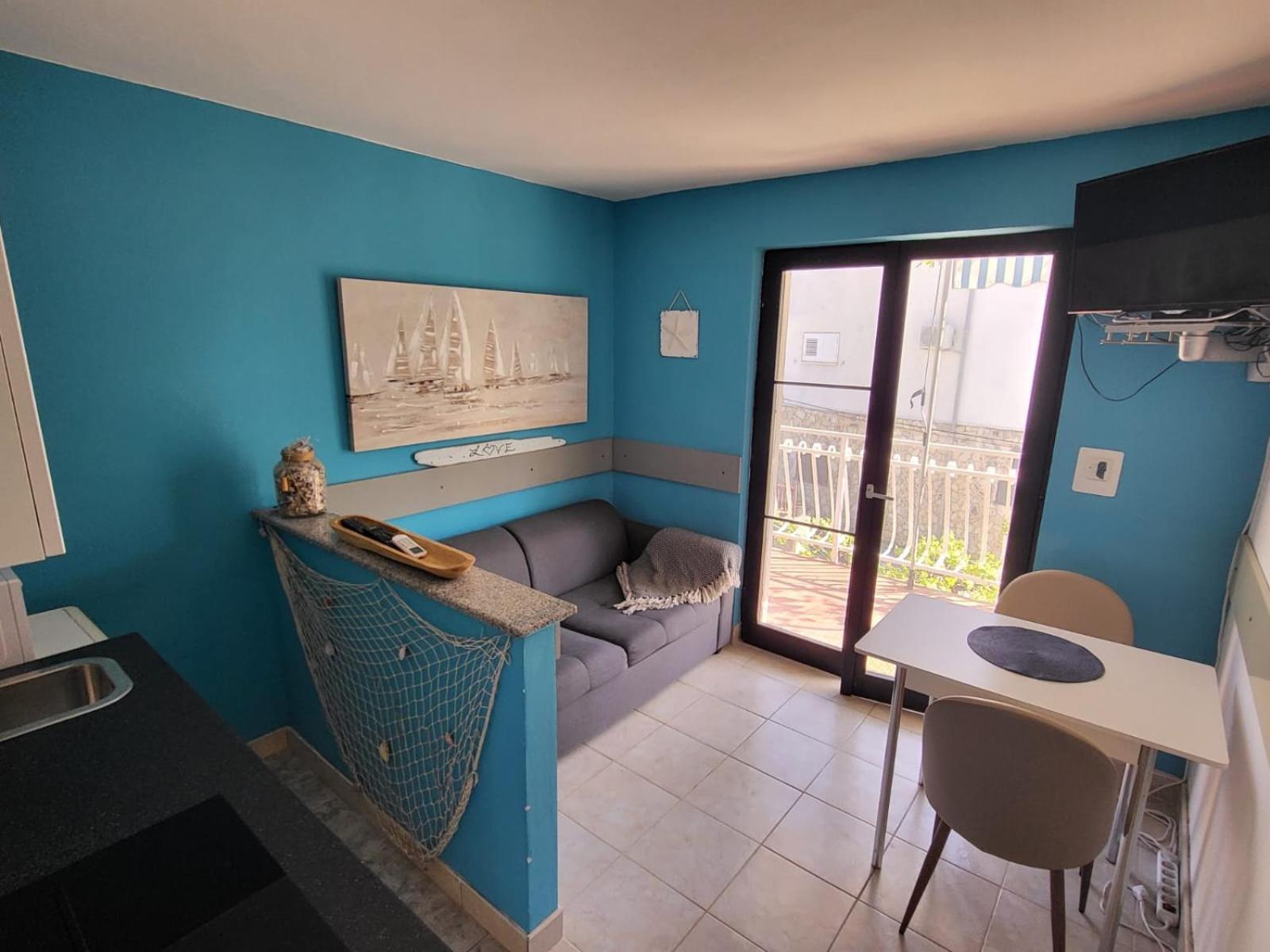 Apartment Bunjo'S Beach House Trogir Zewnętrze zdjęcie