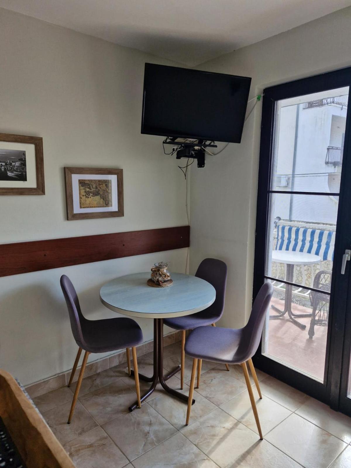 Apartment Bunjo'S Beach House Trogir Zewnętrze zdjęcie
